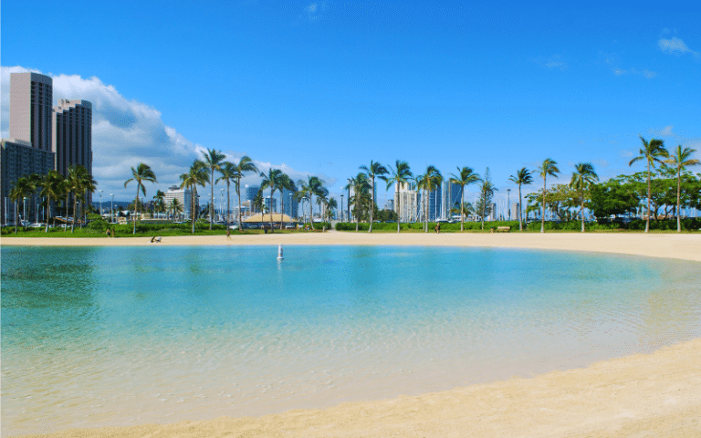 Best Places to Paddle Board in Hawaii