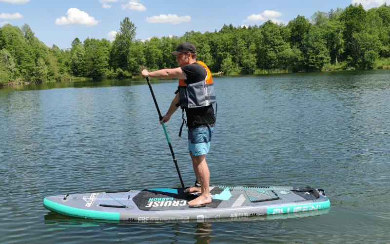 10 Best Life Vests for Paddle Boarding