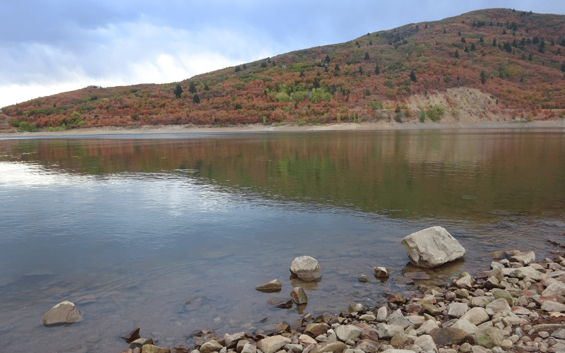 8 Best Places to Paddle Board in Utah (UT)