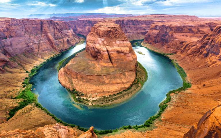 Best Places to Paddle Board in Horseshoe Bend