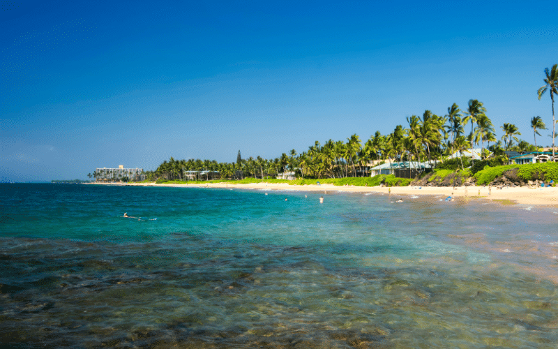 6 Best Places to Paddle Board on Maui, Hawaii