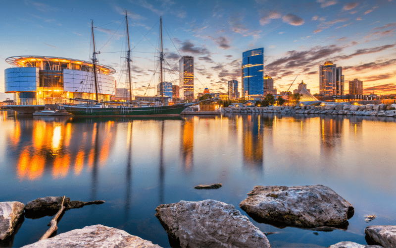 Milwaukee River