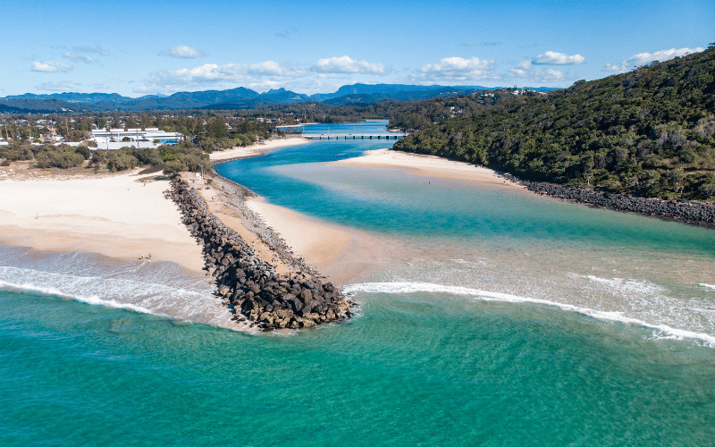 Best Places to Paddle Board in Gold Coast, AUS