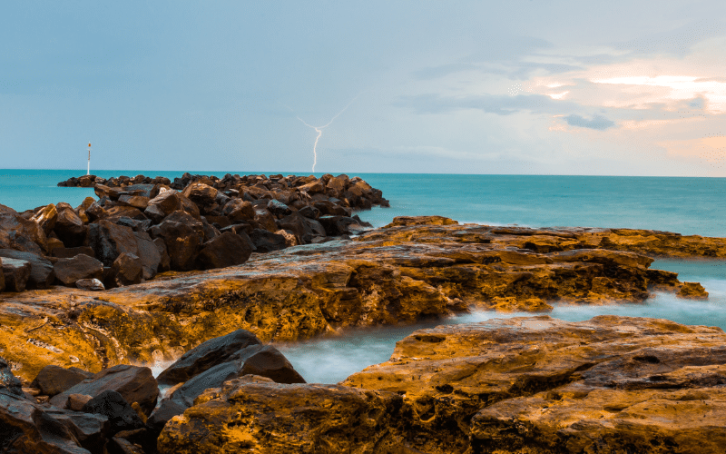 4 Best Places to Paddle Board in Darwin, AUS