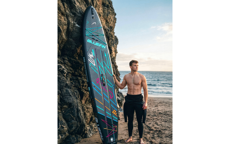 Bluefin Lite Carbon 11'4 aufblasbares Paddleboard in der Farbe Lite Carbon