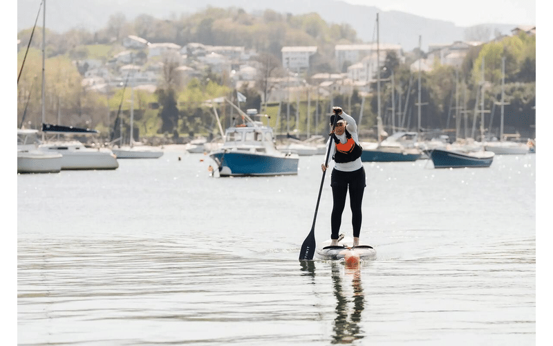 Decathlon Itiwit Auftriebsweste 50 N Race für Kajak und Stand Up Paddling