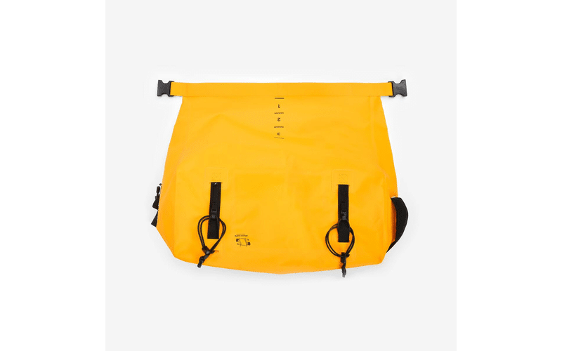 Decathlon Reisetasche 40 l wasserfest IPX6 mit Rollverschluss