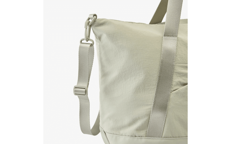 Decathlon Tragetasche wasserdicht 28 l Move 900 mit Schultergurt